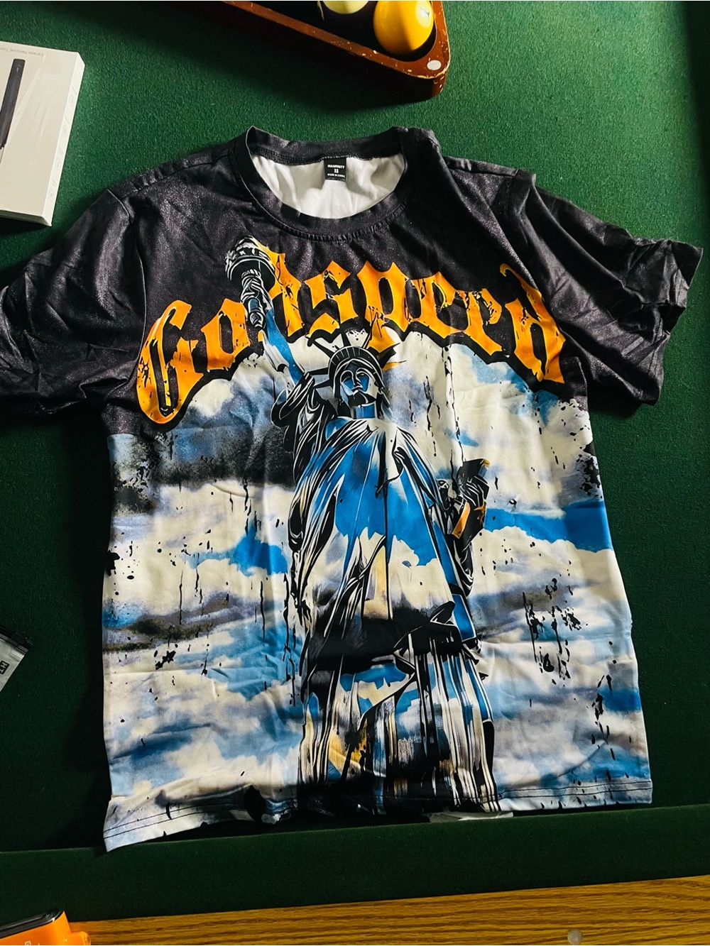 Graphic Statue of Liberty Men's T‑Shirt - Black/Blue